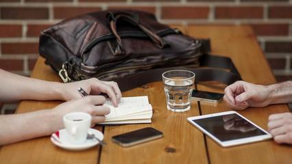 綿陽(yáng)考勤管理系統(tǒng)概覽與學(xué)生課堂考勤軟件開發(fā)探討